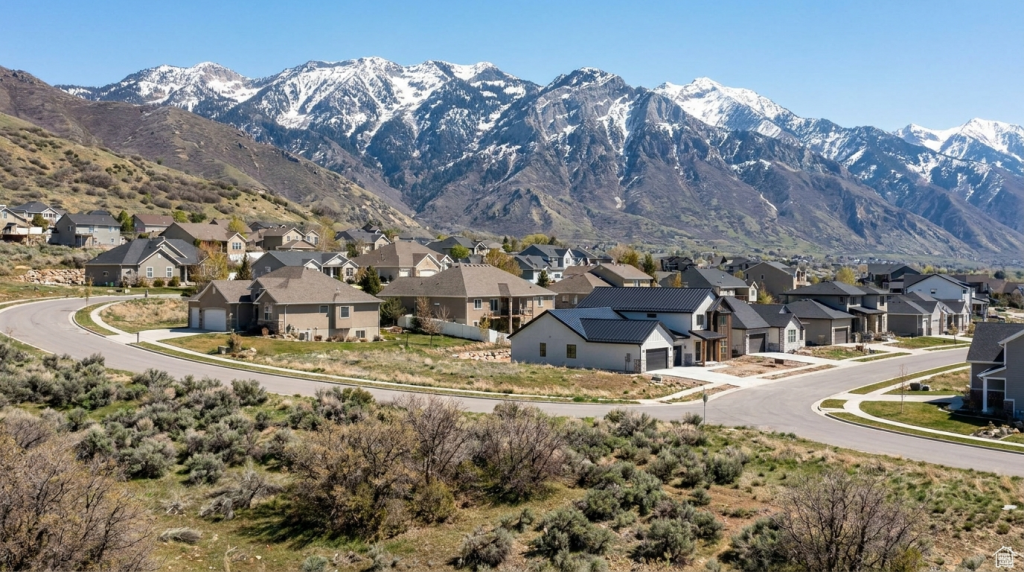 Residential roofing services from a roofing contractor in North Ogden Utah